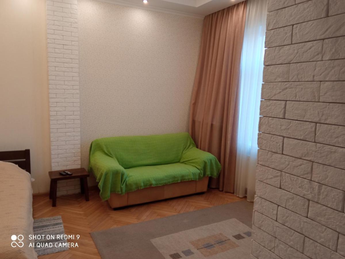 Apartments On Arkhypenka Street 리비프 외부 사진